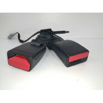 Recambio de enganche cinturon derecho para renault clio iv 1.5 dci diesel fap referencia OEM IAM 878167711R TRASERO 