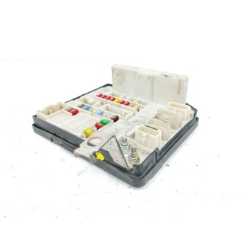 Recambio de caja reles / fusibles para renault megane ii berlina 5p 1.5 dci diesel referencia OEM IAM 8200481866 5191580A8 