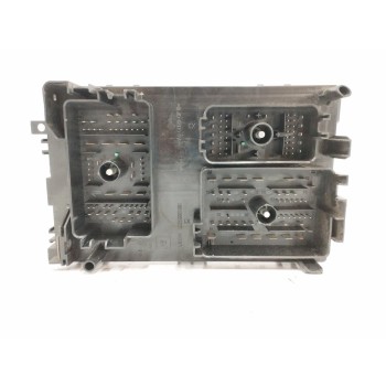 Recambio de caja reles / fusibles para opel astra j lim. 1.7 16v cdti referencia OEM IAM 13343765  