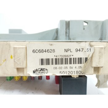 Recambio de caja reles / fusibles para alfa romeo gt (125) 1.9 jtd (m) 16v cat referencia OEM IAM 60684628 50120180003 