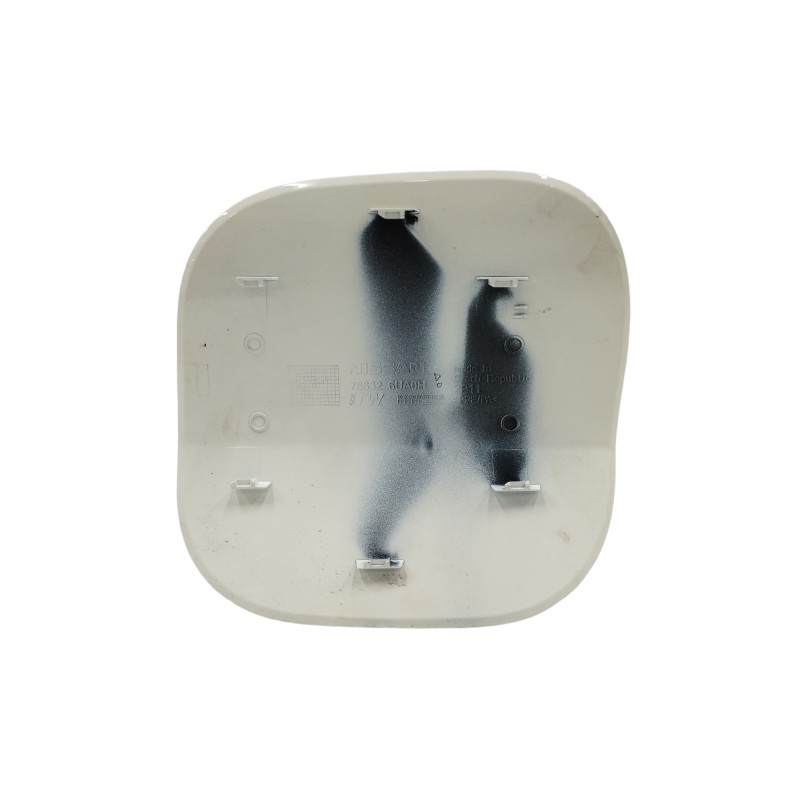 TAPA EXTERIOR COMBUSTIBLE