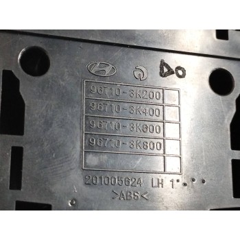 Recambio de mando volante para hyundai sonata (nf) comfort referencia OEM IAM 967103K200 LADO DERECHO 