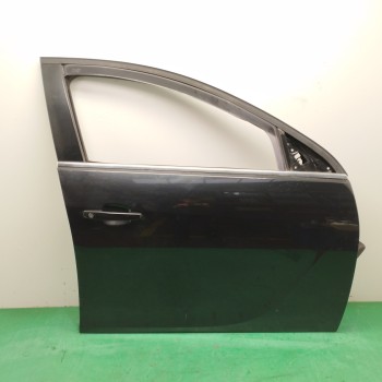 Recambio de puerta delantera derecha para opel insignia berlina 2.0 16v cdti referencia OEM IAM   