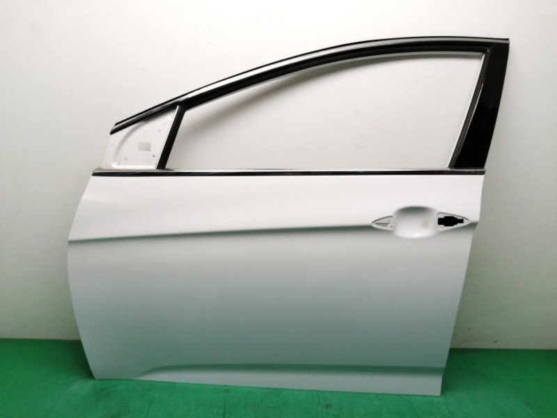 Recambio de puerta delantera izquierda para hyundai i40 1.7 crdi cat referencia OEM IAM 760033Z000 Recambio de puerta delantera izquierda para hyundai i40 1.7 crdi cat referencia OEM IAM 760033Z000