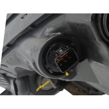 Recambio de faro derecho para kia picanto 1.0 cat referencia OEM IAM 921021Y011 PARA PULIR 
