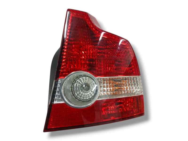 Recambio de piloto trasero derecho para volvo s40 berlina 2.0 diesel cat referencia OEM IAM 30698913  