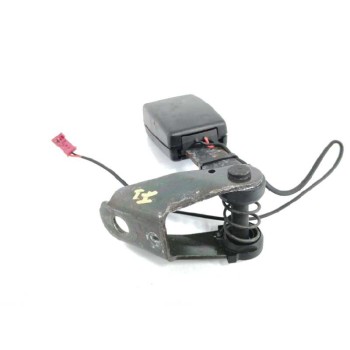 Recambio de enganche cinturon izquierdo para bmw serie 7 (e65/e66) 4.0 v8 cat referencia OEM IAM 7134041 TRASERO 33039583