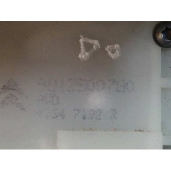 Recambio de cerradura puerta delantera derecha para peugeot 208 1.6 blue-hdi fap referencia OEM IAM 9812500780  