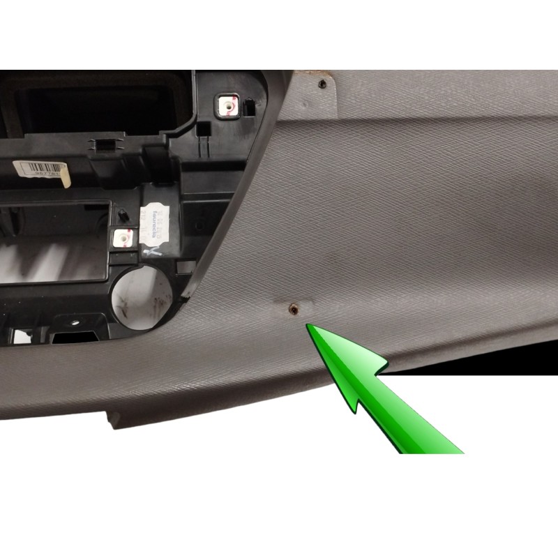 SALPICADERO AGUJEREADO 9676715380