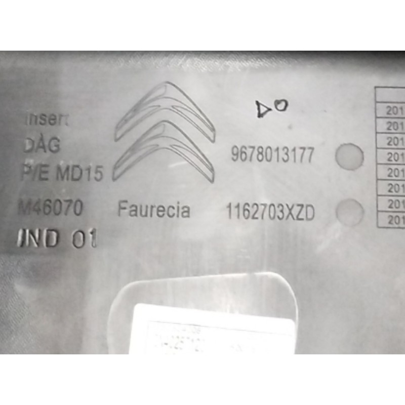 SALPICADERO AGUJEREADO 9676715380