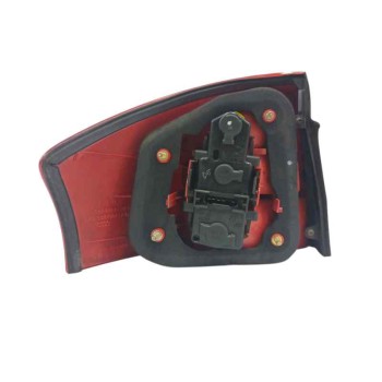 Recambio de piloto trasero derecho para audi a6 berlina (4b2) 2.8 v6 30v referencia OEM IAM 4B5945096 OBSERVAR FOTO 