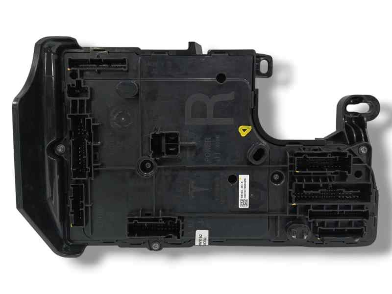 Recambio de modulo confort para tesla model 3 ev referencia OEM IAM 156745400B  