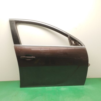 Recambio de puerta delantera derecha para opel insignia berlina 2.0 cdti cat referencia OEM IAM   