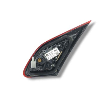 Recambio de piloto trasero izquierdo interior para opel corsa e 1.4 referencia OEM IAM 39012623 460034366 