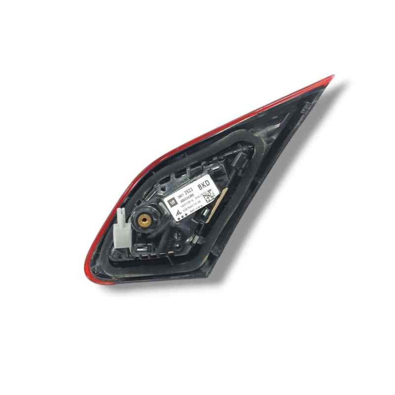 PILOTO TRASERO IZQUIERDO INTERIOR 460034366