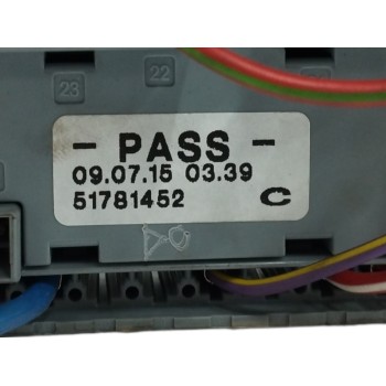 Recambio de caja reles / fusibles para ford ka (ccu) 1.2 8v cat referencia OEM IAM 51781452  