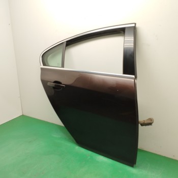 Recambio de puerta trasera derecha para opel insignia berlina 2.0 cdti cat referencia OEM IAM   