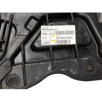 Recambio de elevalunas delantero derecho para kia cee´d 1.4 cat referencia OEM IAM 82480A2111 82460A2010 