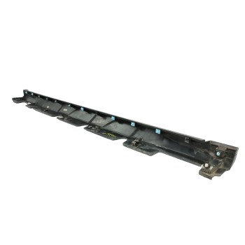 Recambio de faldon lateral para hyundai kona 1.0 tgdi cat referencia OEM IAM 87751J9500 LADO IZQUIERDO 