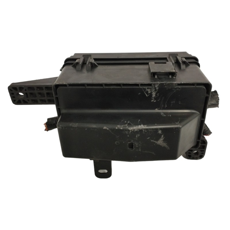 CAJA RELES / FUSIBLES