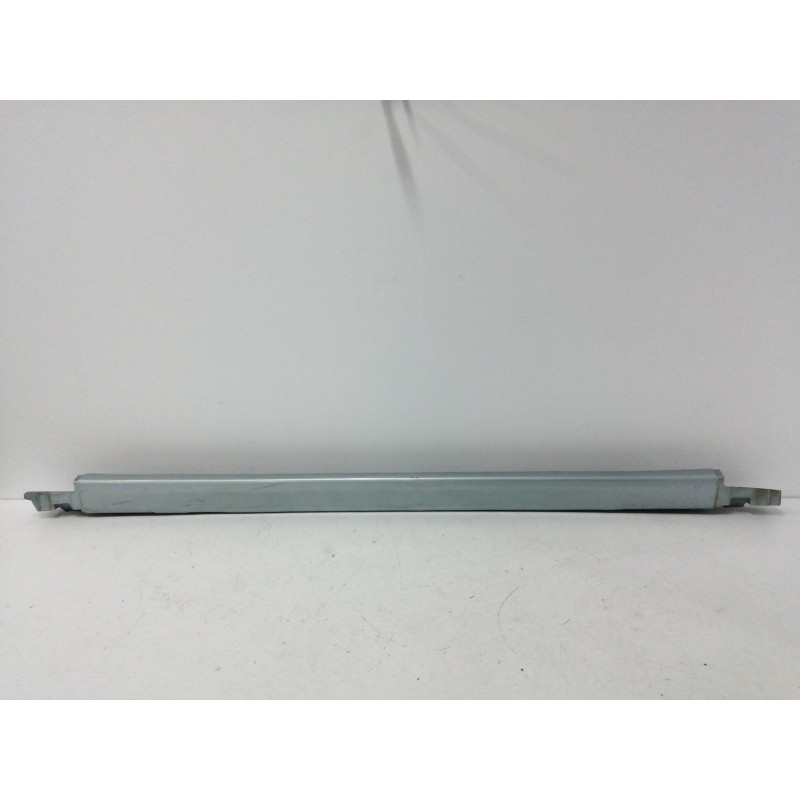 Recambio de faldon lateral para peugeot 106 (s2) sport pack referencia OEM IAM 9621256477 IZQUIERDO 