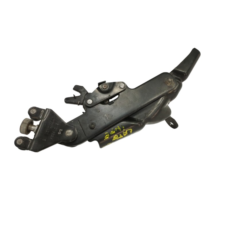 SOPORTE / GUIA PUERTA CORREDERA LATERAL INFERIOR LADO DERECHO