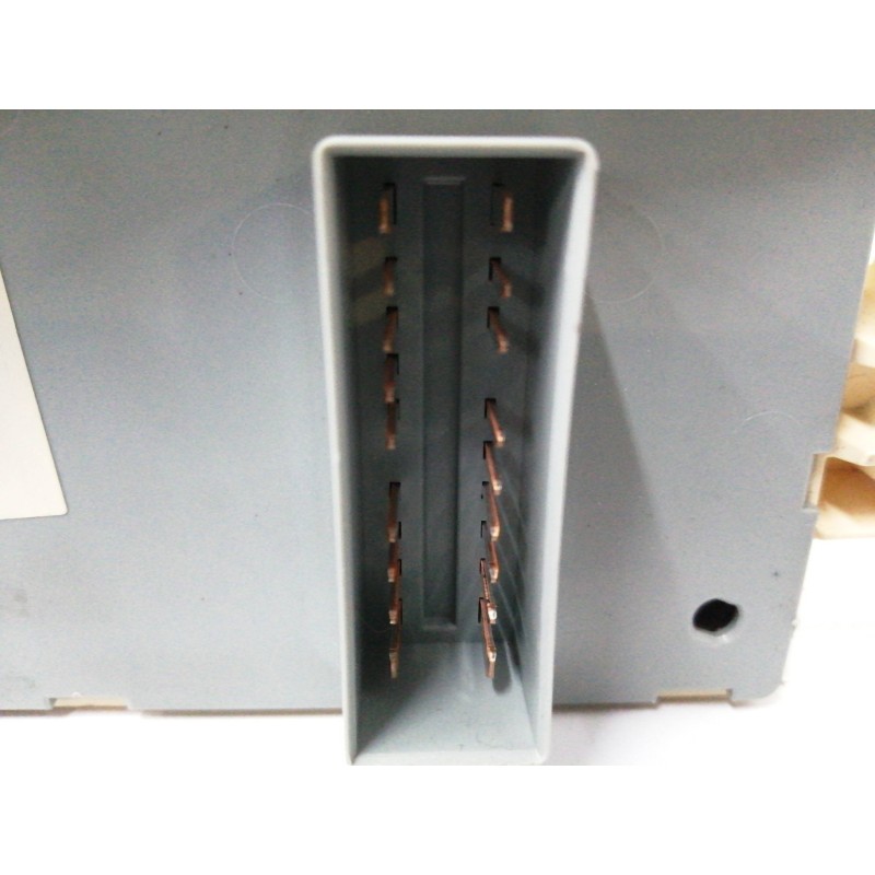 CAJA RELES / FUSIBLES 501208530080