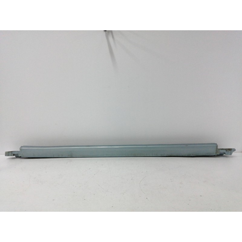 Recambio de faldon lateral para peugeot 106 (s2) sport pack referencia OEM IAM 9621256377 DERECHO OBSERVAR FOTOS