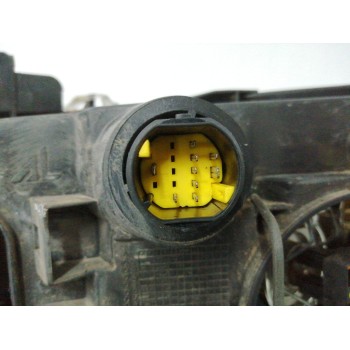 Recambio de faro derecho para fiat stilo (192) 1.9 jtd cat referencia OEM IAM  PARA PULIR 