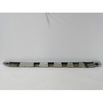 Recambio de faldon lateral para peugeot 106 (s2) sport pack referencia OEM IAM 9621256377 DERECHO OBSERVAR FOTOS