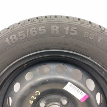 Recambio de neumatico repuesto para dacia sandero 1.0 tce cat referencia OEM IAM 403006876R 6JX15H2 IS40 4H 4X100