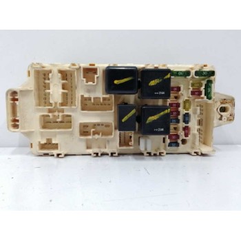 CAJA RELES / FUSIBLES 