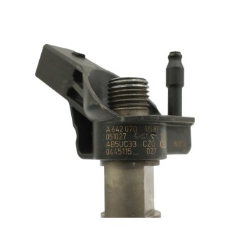 Recambio de inyector para mercedes-benz clase m (w164) 3.0 cdi cat referencia OEM IAM A6420700587 0445115027 