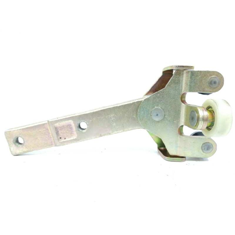 Recambio de soporte / guia puerta corredera para mercedes-benz vito (w638) caja cerrada 108 d  (638.064) referencia OEM IAM A638