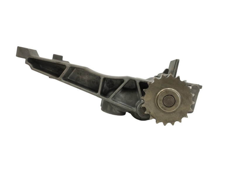 Recambio de bomba aceite para mercedes-benz clase m (w164) 3.0 cdi cat referencia OEM IAM 6421810901  