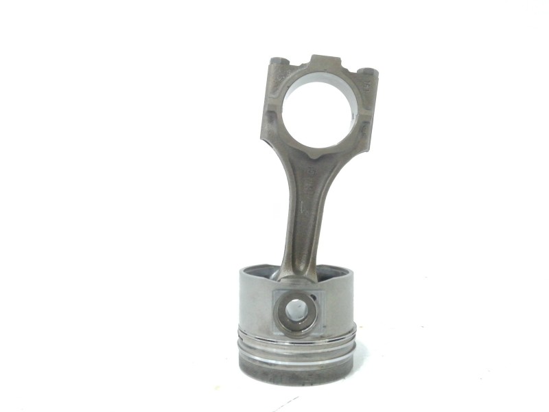Recambio de biela para opel kadett e 1.7 diesel referencia OEM IAM  CON PISTON 
