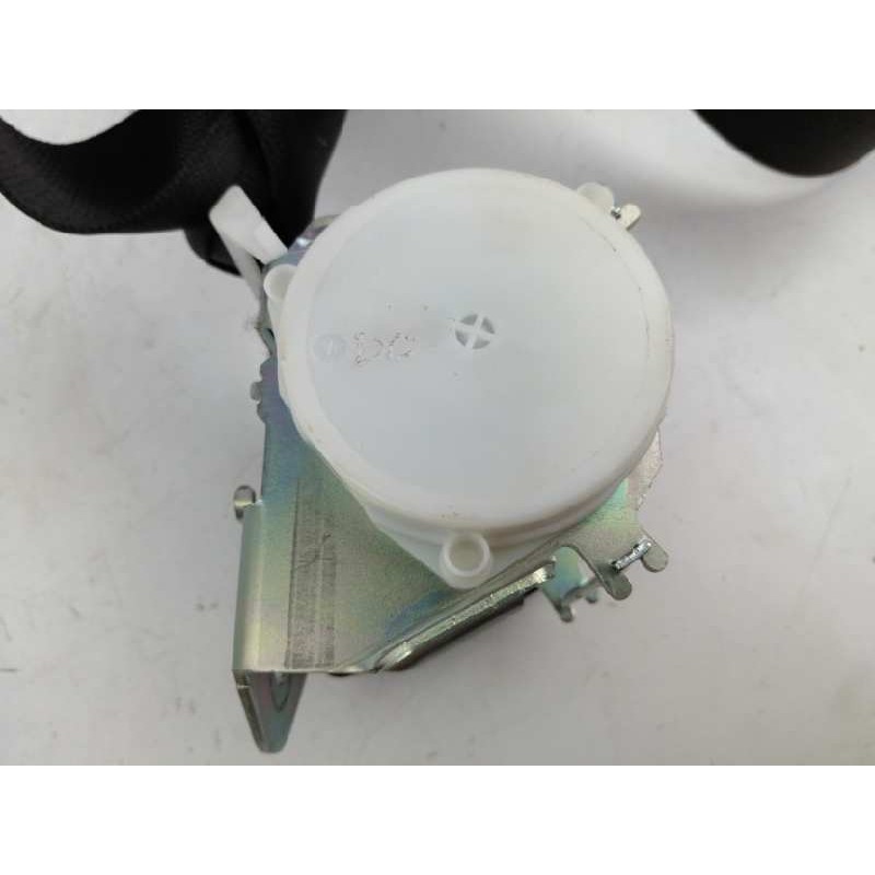 CINTURON SEGURIDAD TRASERO DERECHO 34141712