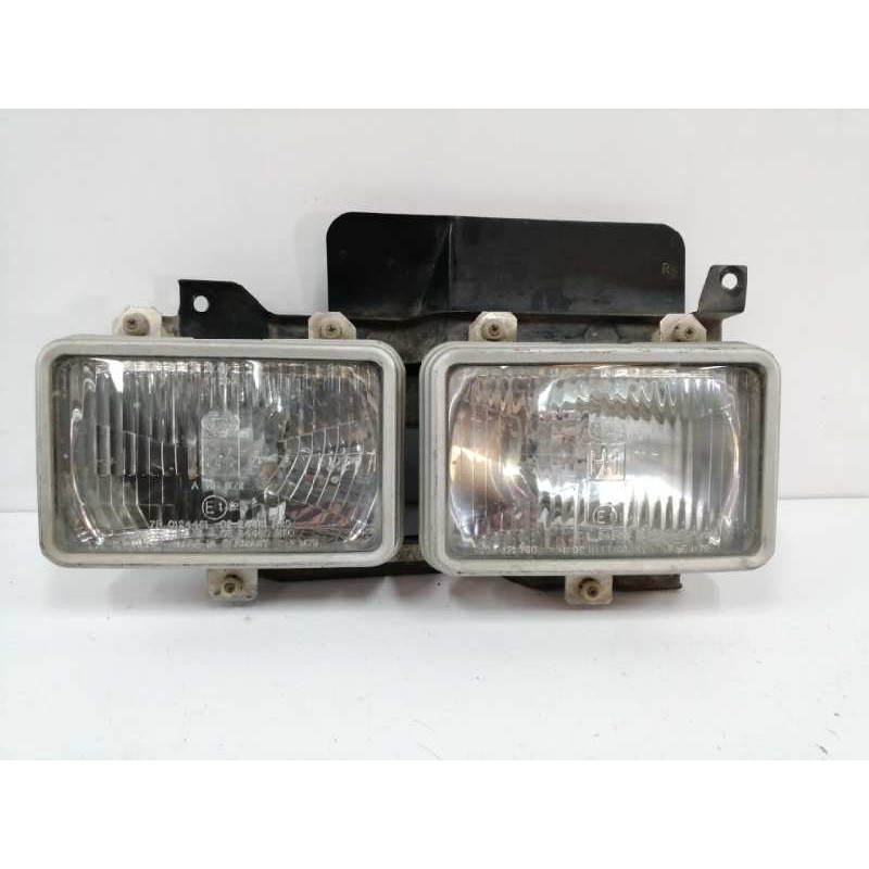 Recambio de faro derecho para nissan vanette (c 220) 2.0 diesel referencia OEM IAM   