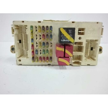 CAJA RELES / FUSIBLES 501209520040 