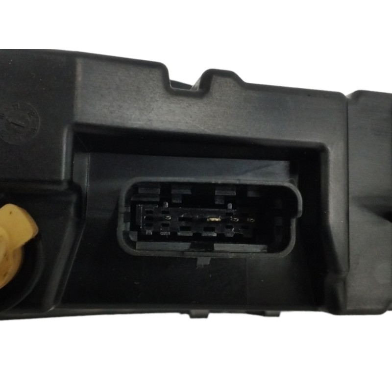 PILOTO DELANTERO IZQUIERDO