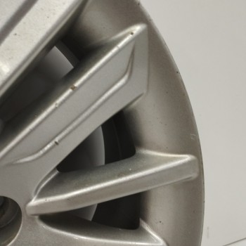 Recambio de llanta para ssangyong rodius ii 2.2 xdi referencia OEM IAM  16JX6,5J ET38 5H 5X130