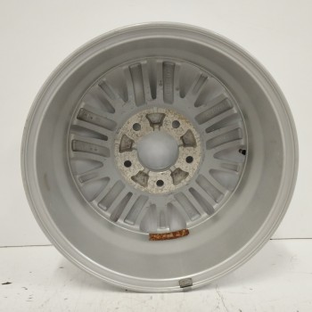 Recambio de llanta para ssangyong rodius ii 2.2 xdi referencia OEM IAM  16JX6,5J ET38 5H 5X130