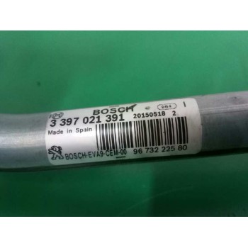 Recambio de motor limpia delantero para peugeot 208 style referencia OEM IAM 9673222580  