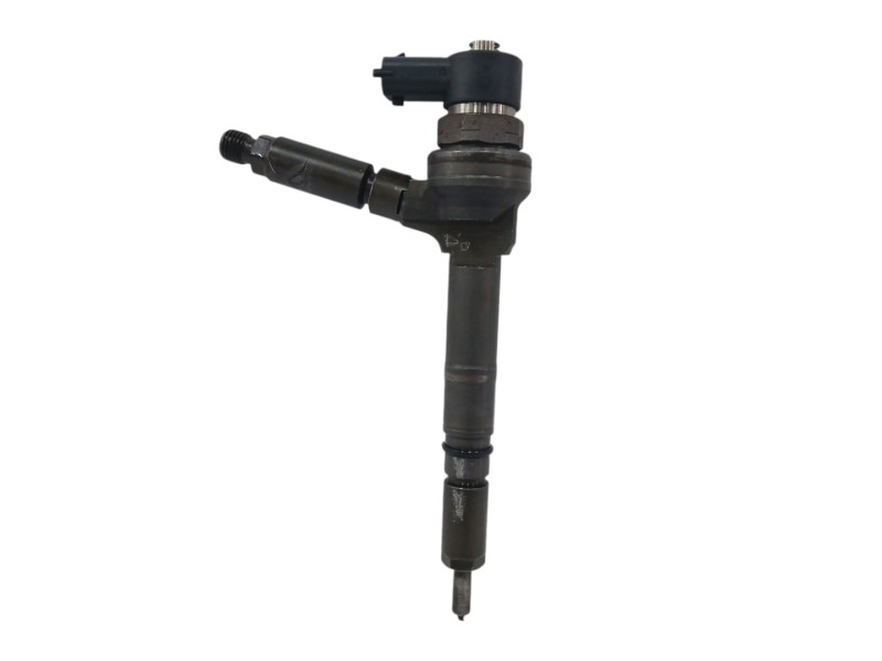 Recambio de inyector para opel astra h berlina 1.7 16v cdti referencia OEM IAM 0445110175  