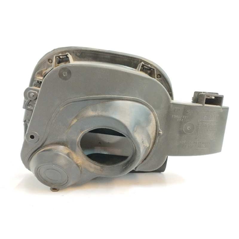 TAPA EXTERIOR COMBUSTIBLE