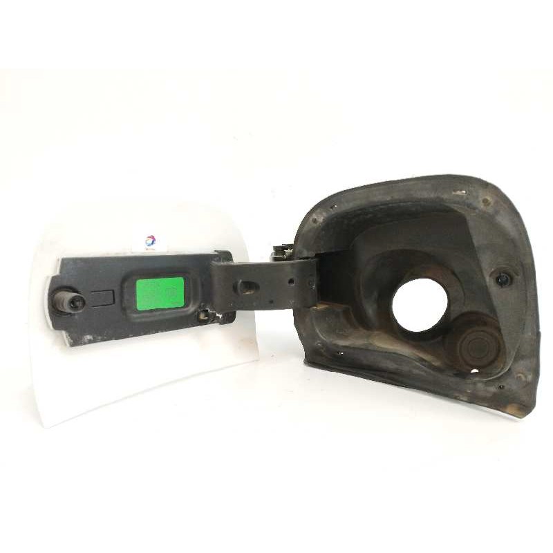 TAPA EXTERIOR COMBUSTIBLE