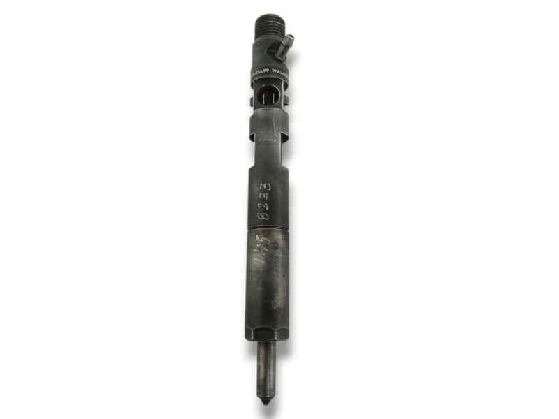 Recambio de inyector para renault megane ii berlina 5p confort expression referencia OEM IAM 8200365186  