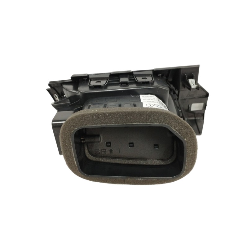 REJILLA AIREADORA LADO DERECHO