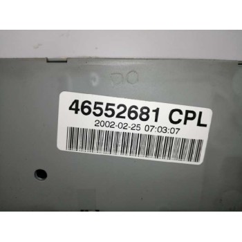 Recambio de caja reles / fusibles para fiat punto berlina (188) 1.9 diesel eco referencia OEM IAM 46812228  