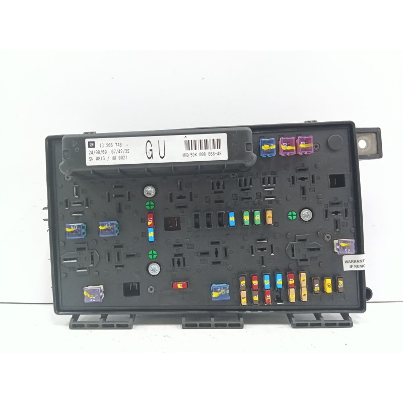Recambio de caja reles / fusibles para opel astra h (a04) 1.3 cdti (l48) referencia OEM IAM 13206748  